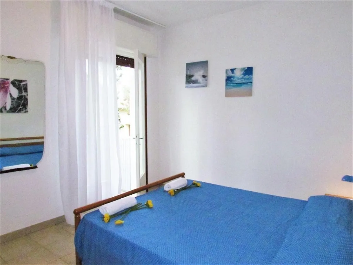 Alluring Apartment In Bibione With Private Terrace Olaszország